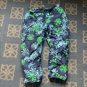 100% silk! Size 12! Patterned Women's Trousers pants luxe.